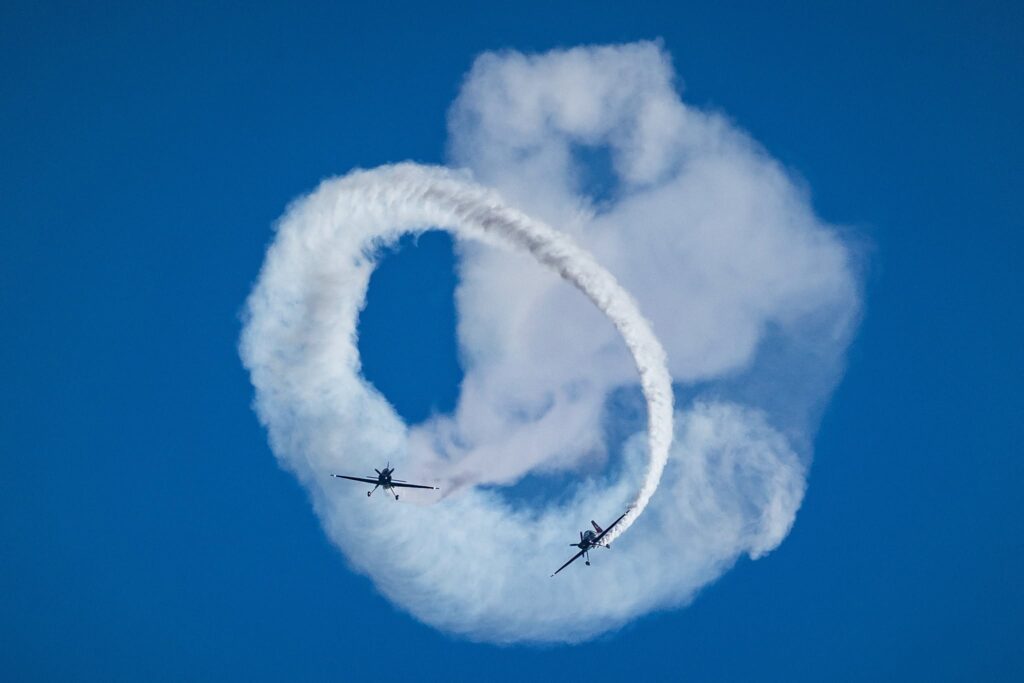 Entre acrobacias, música y miles de ariqueños: los Halcones llenaron de emoción los cielos de Arica en una multitudinaria celebración del 7 de junio